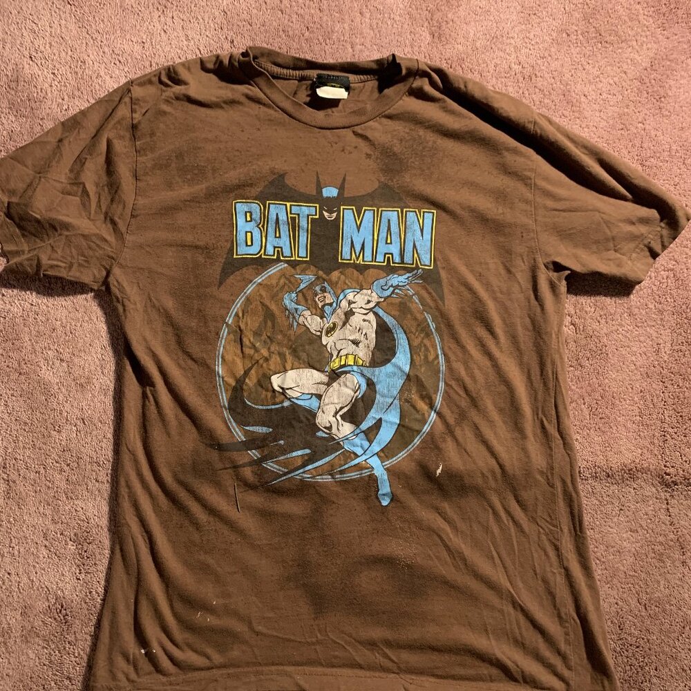 Batman DC Comics Graphic T-Shirt Brown Vintage Style Mens Short Sleeve Tee